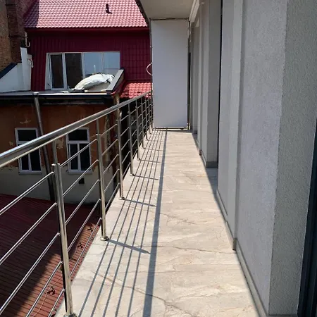 Apartment Domovik кирила і мефодія 11 2